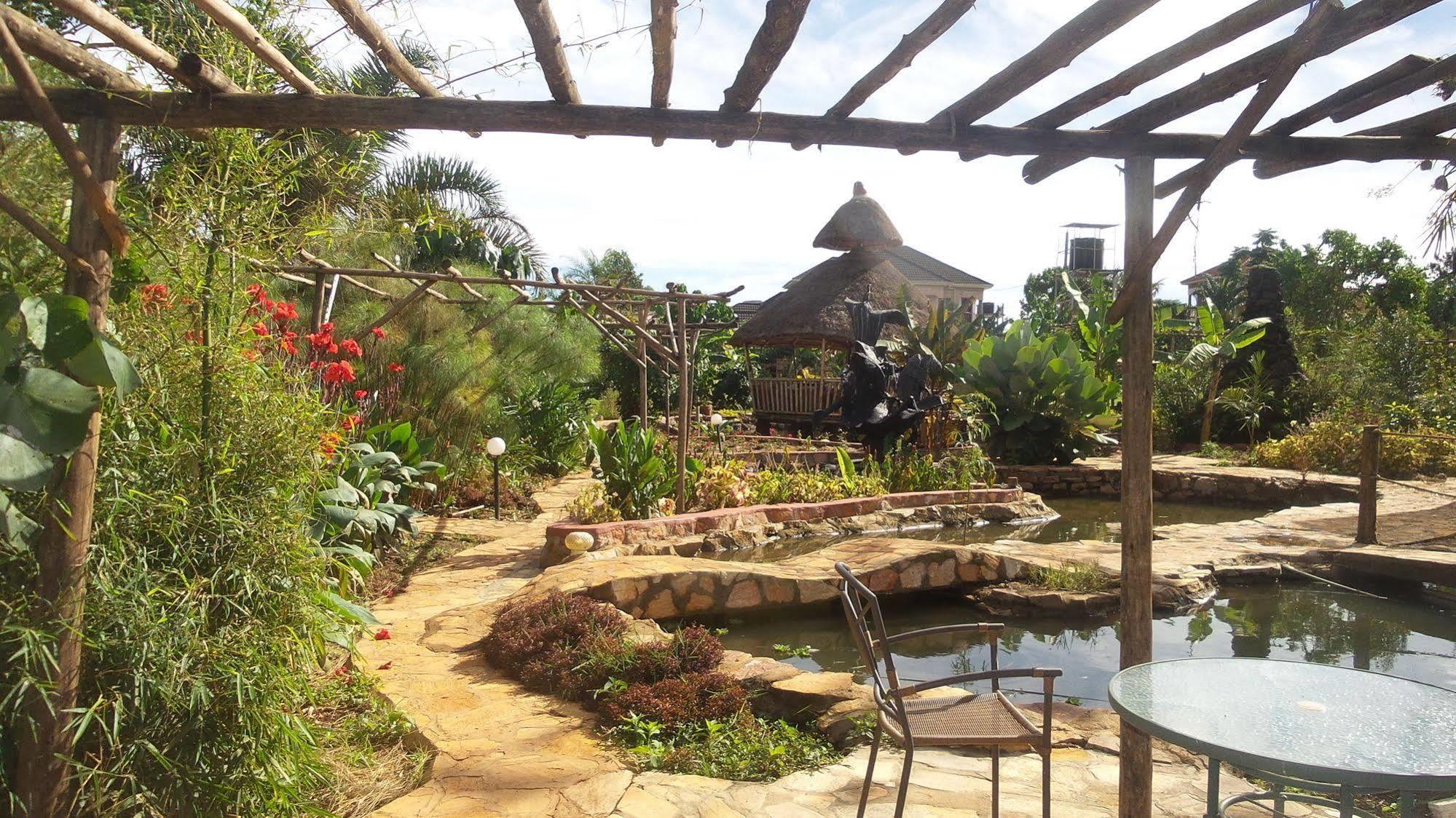 Malakai Eco Lodge Kajansi Exterior photo